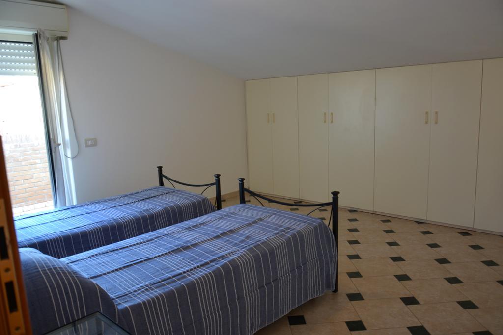 Stella Marina Appartement Alba Adriatica Buitenkant foto